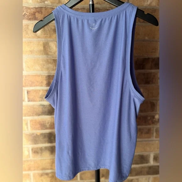 Beyond yoga tank - Picture 3 of 7